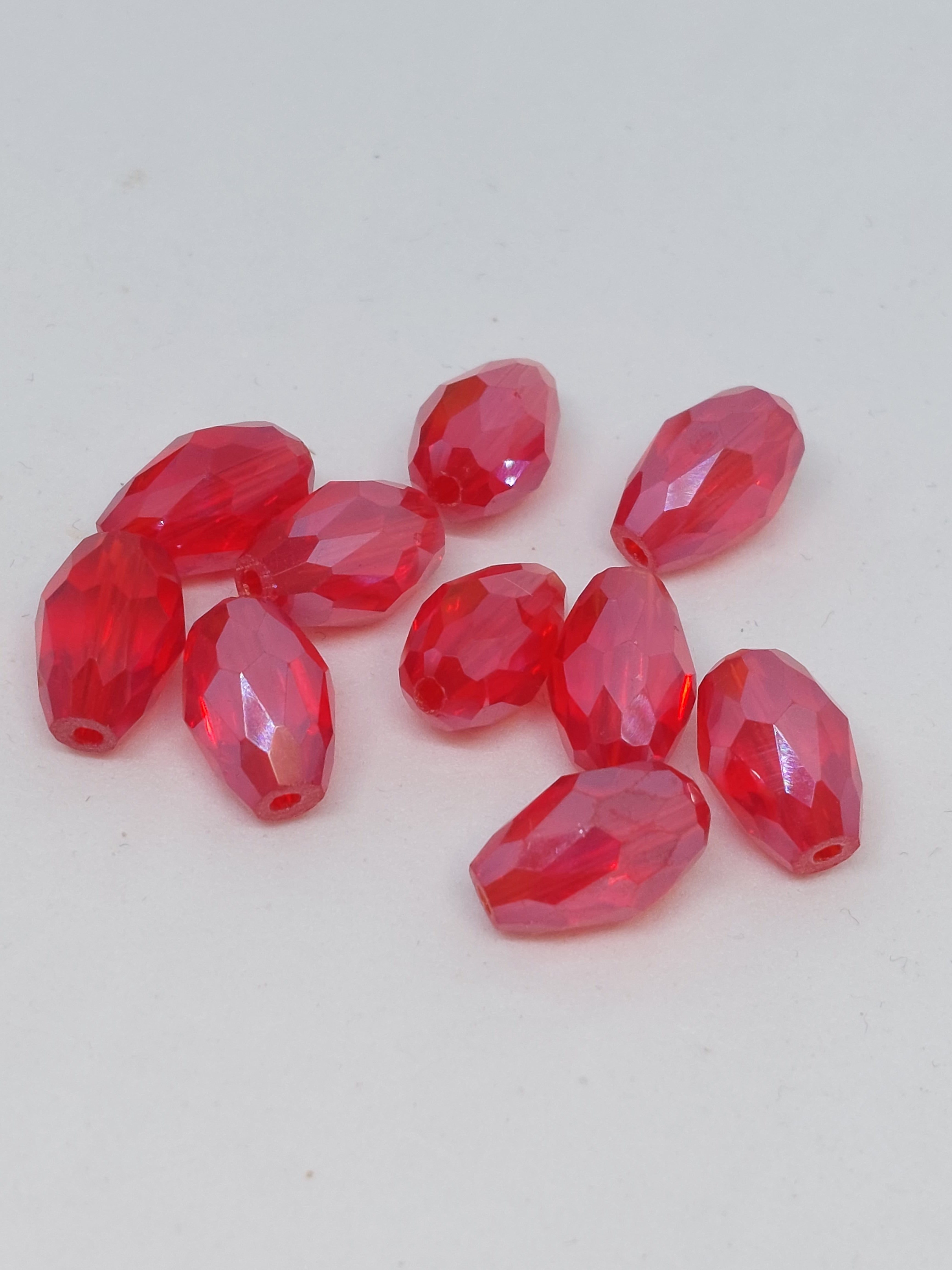 Facet tear drop Rood AB