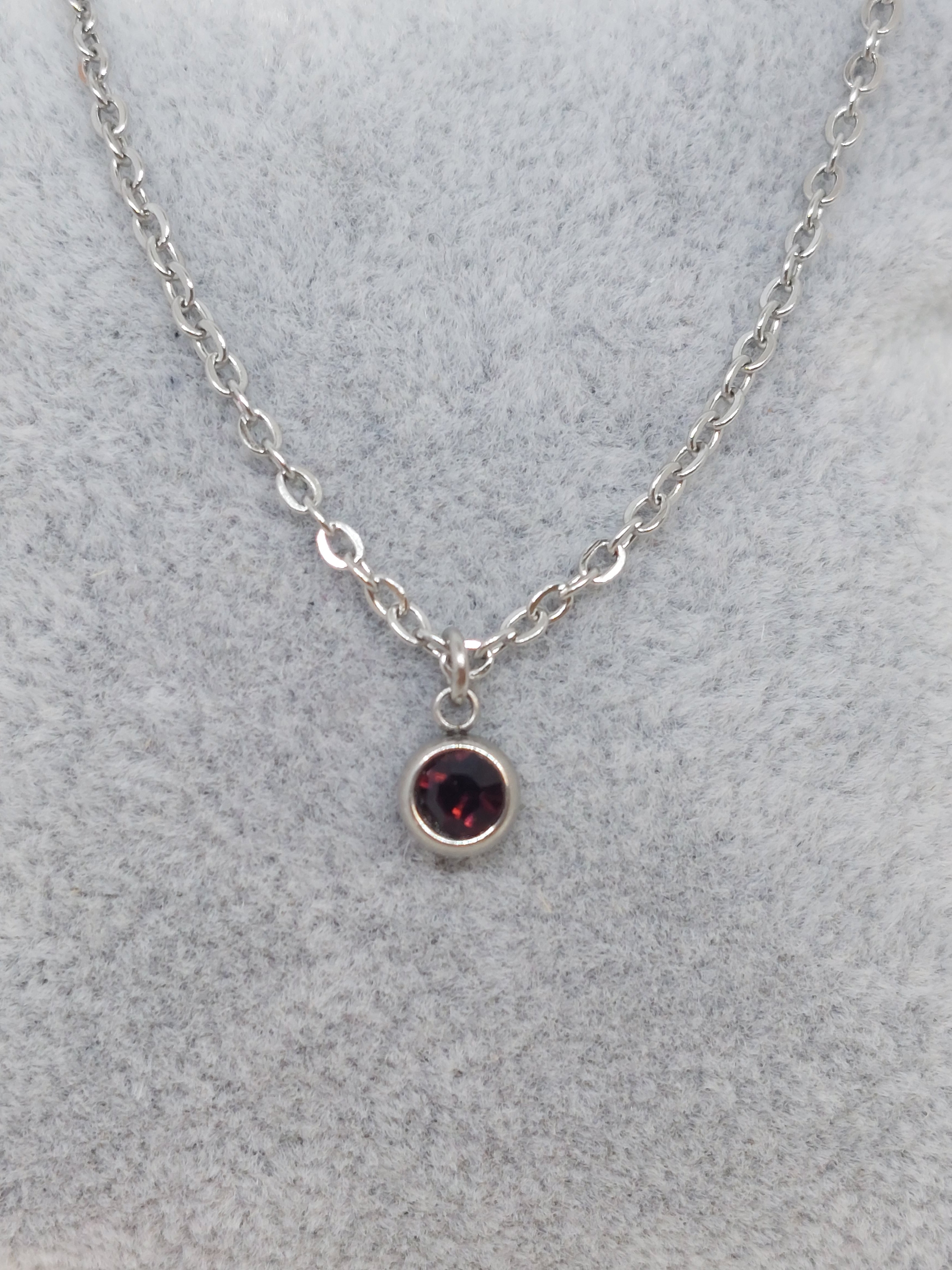 Februari (Amethist) zilverkleurig