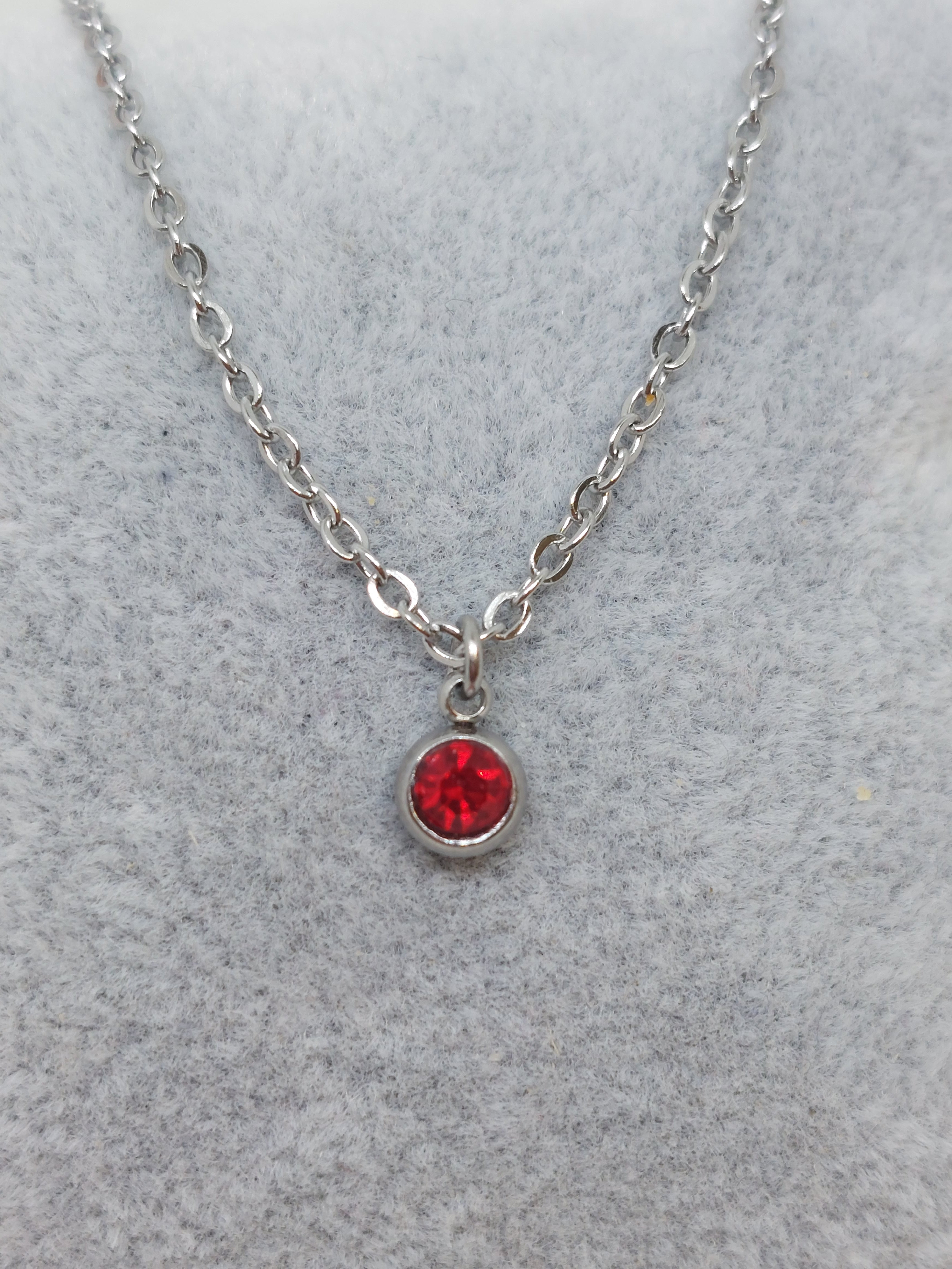 Juli (Ruby) zilverkleurig