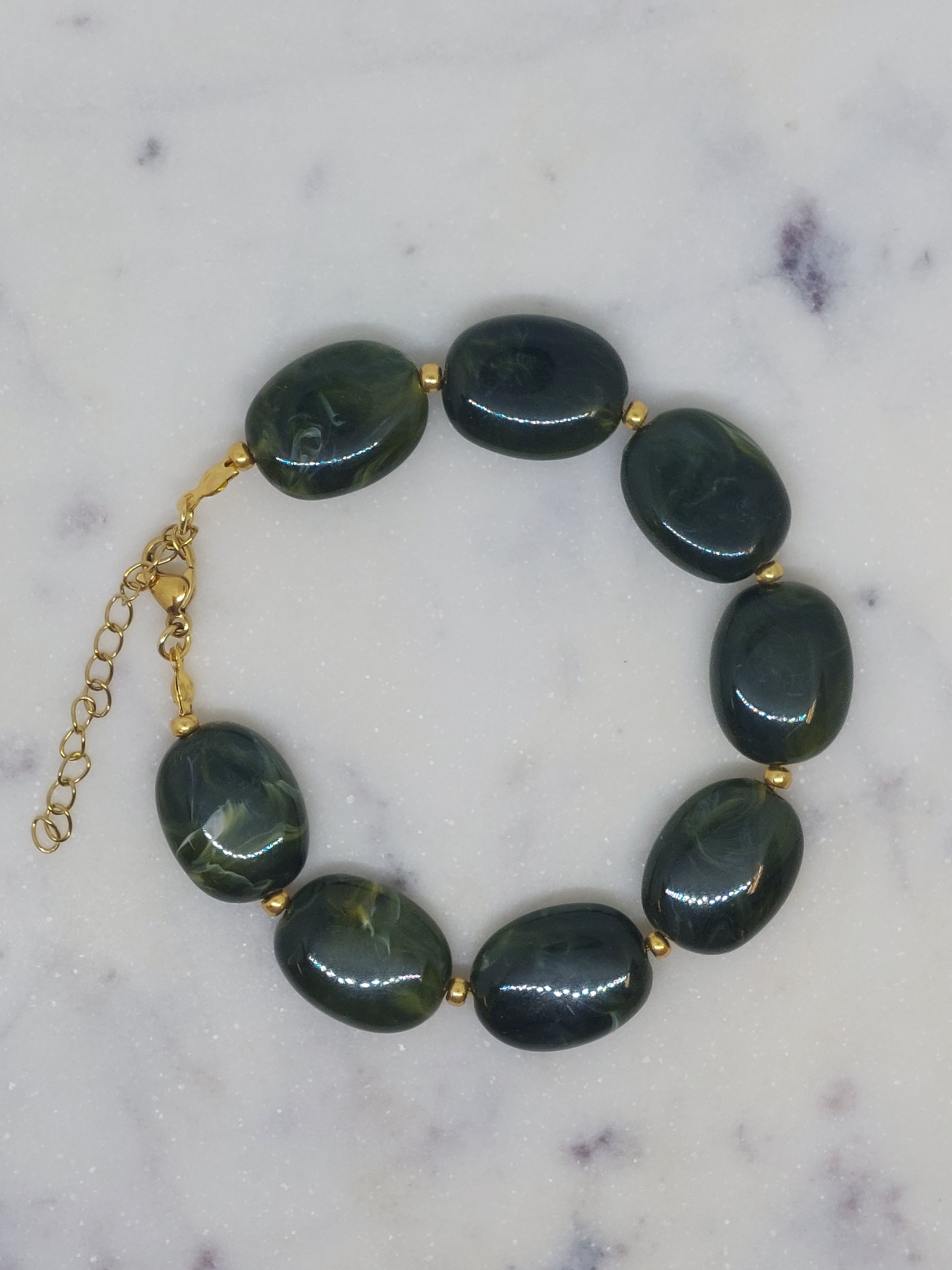 Kralen armband donker groen