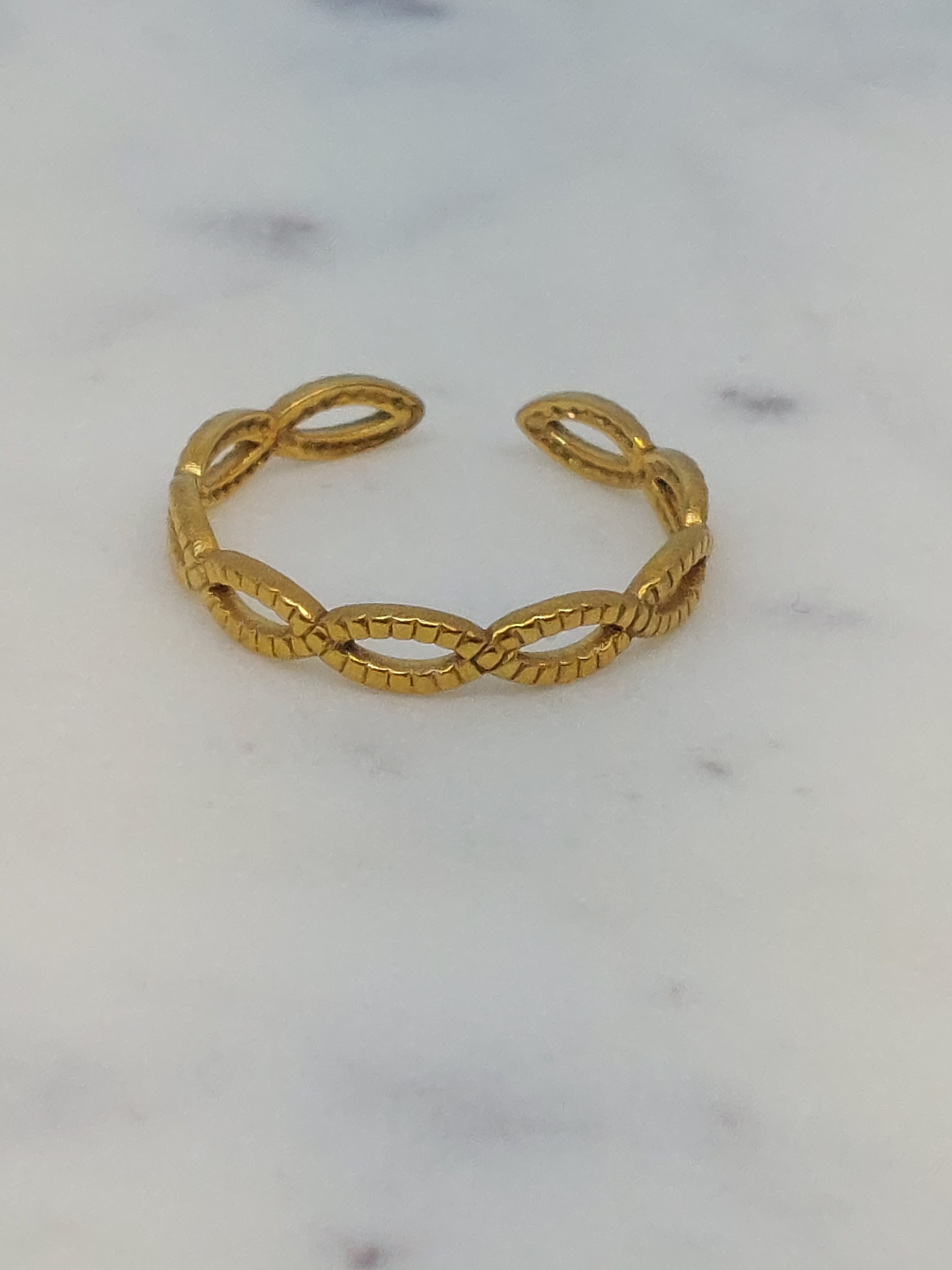 Ring Waves open RVS goudkleurig