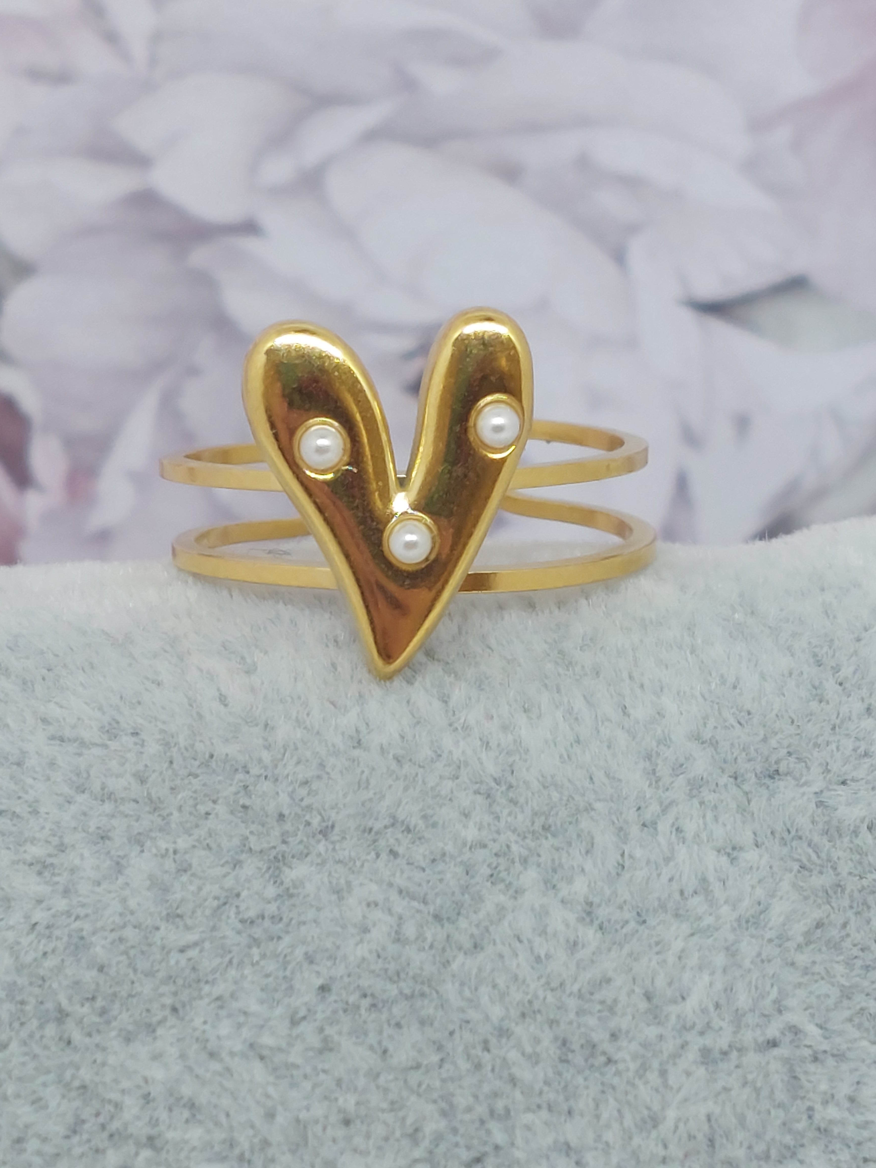 Ring Pearl hart RVS goudkleurig