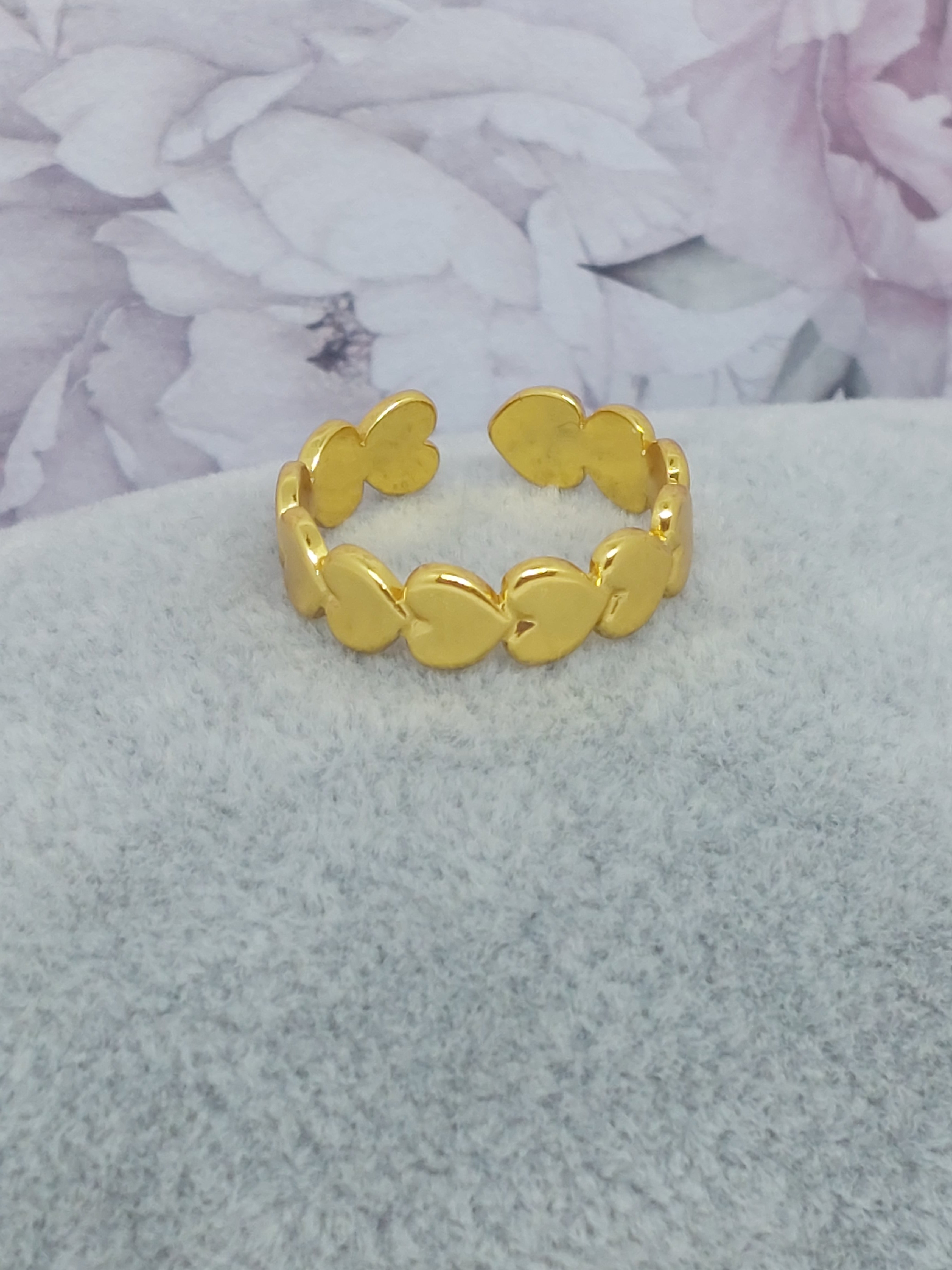 Ring Hartjes dicht RVS goudkleurig