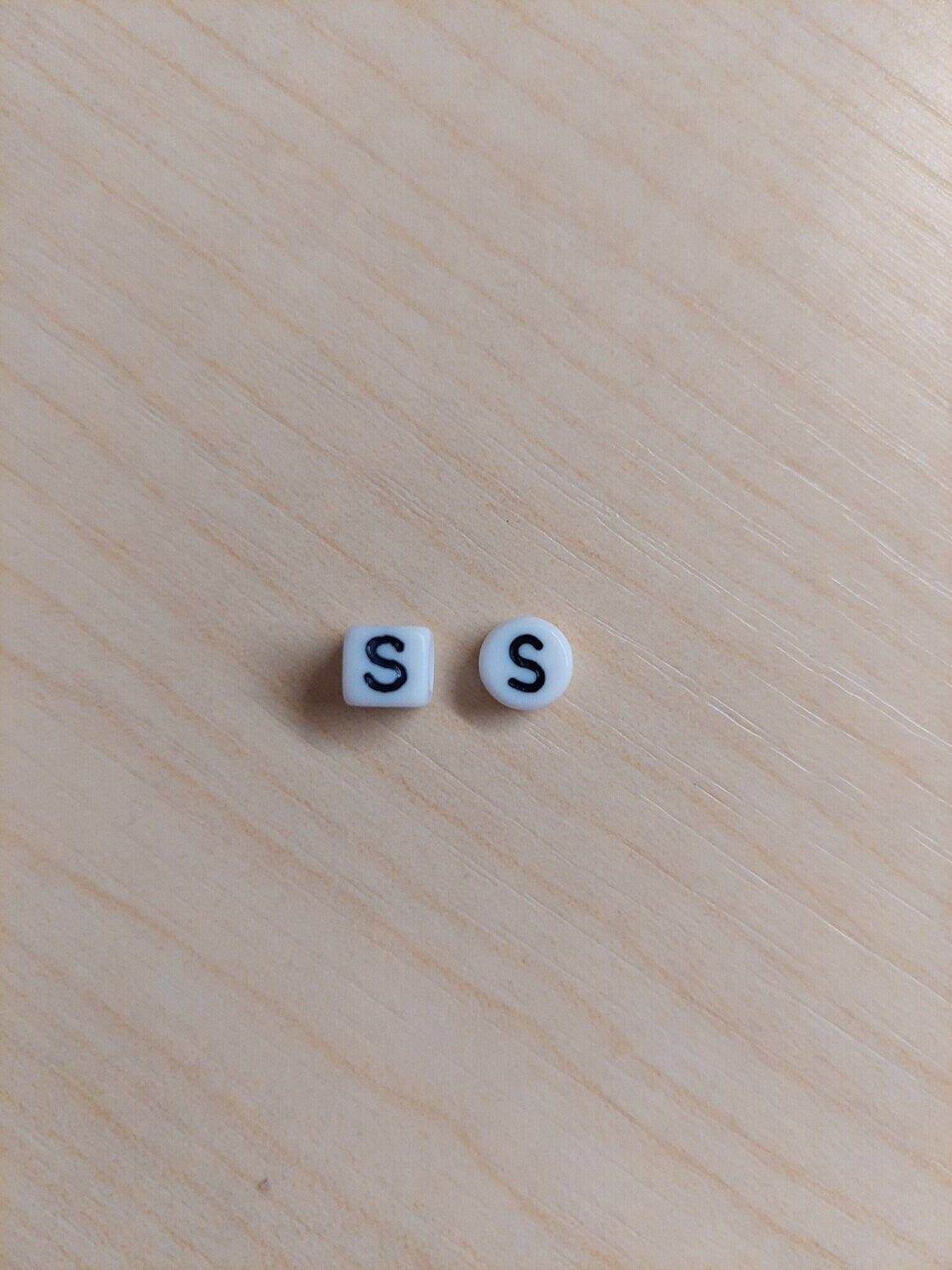 Letter kraal S