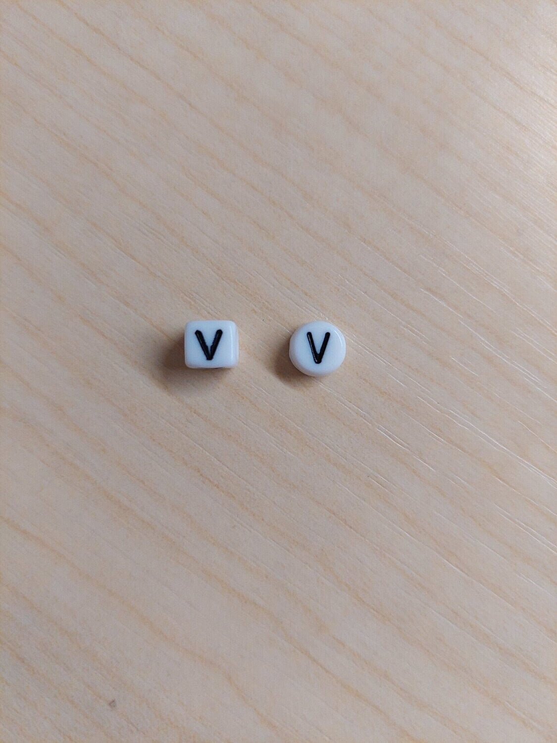 Letter kraal V