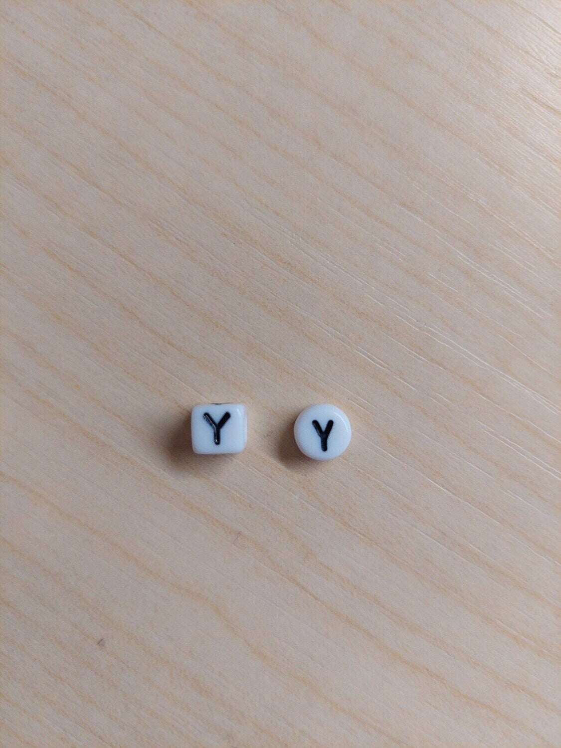 Letter kraal Y