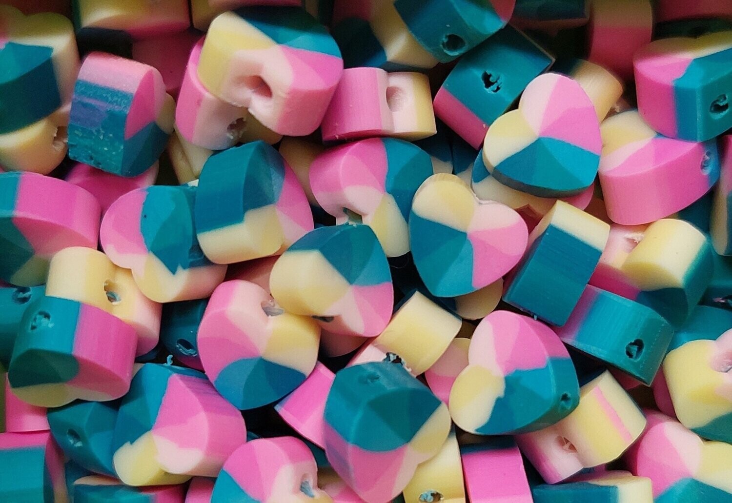 Fimo kraal hartje Geel/groen/roze