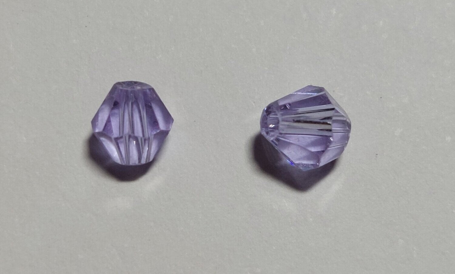 Bicone lila 4mm