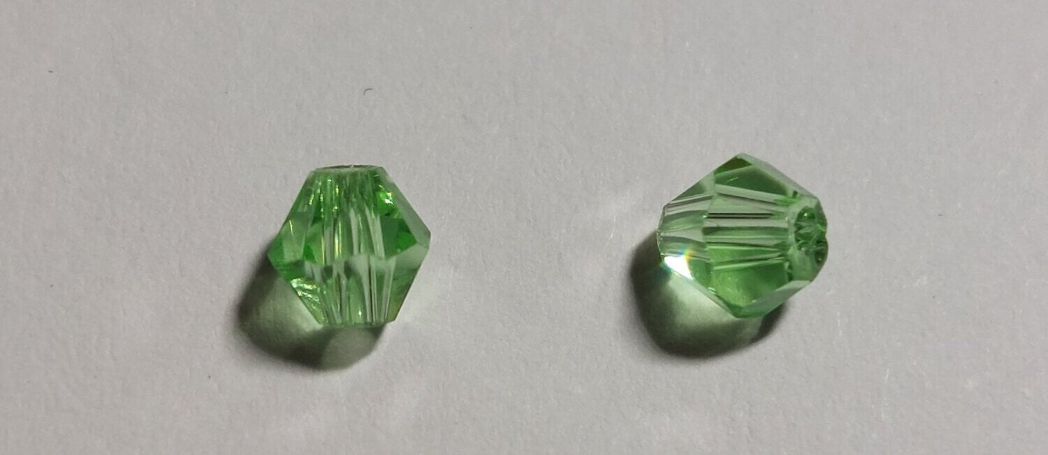 Bicone licht groen 4mm