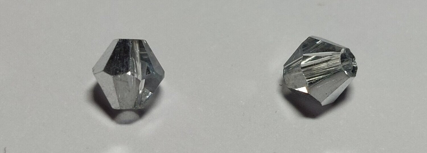 Bicone crystal/zilver 4mm