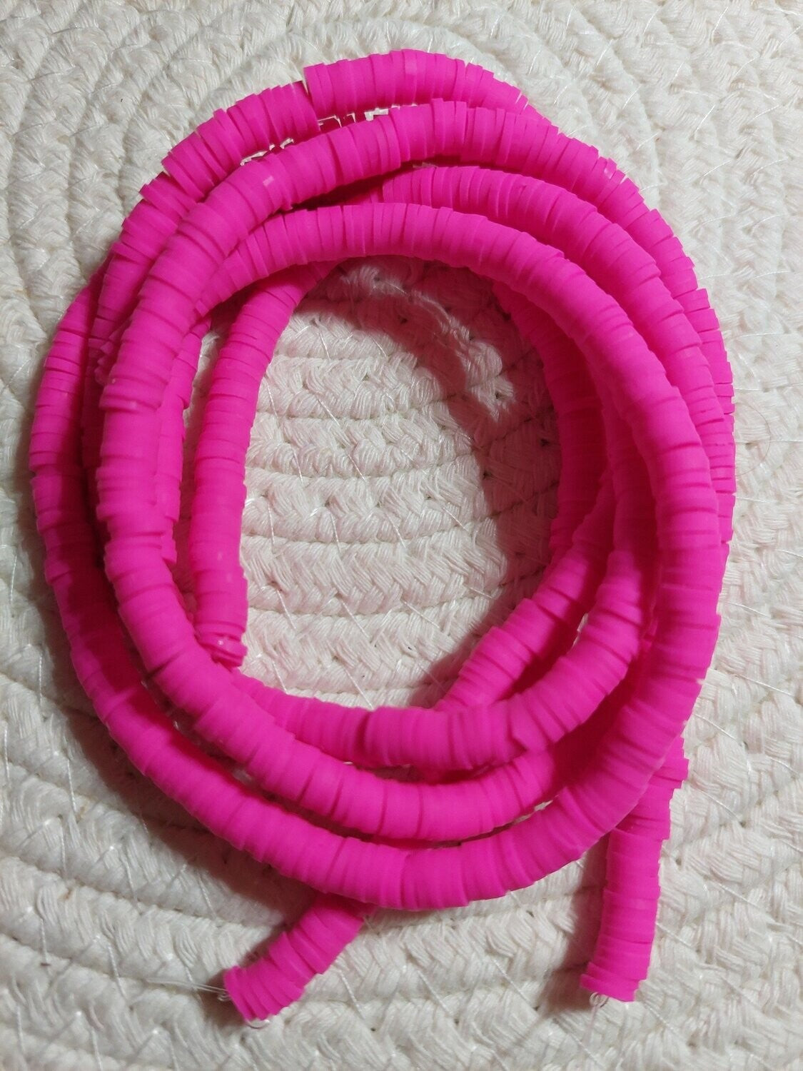 Katsuki Fuchsia 6mm