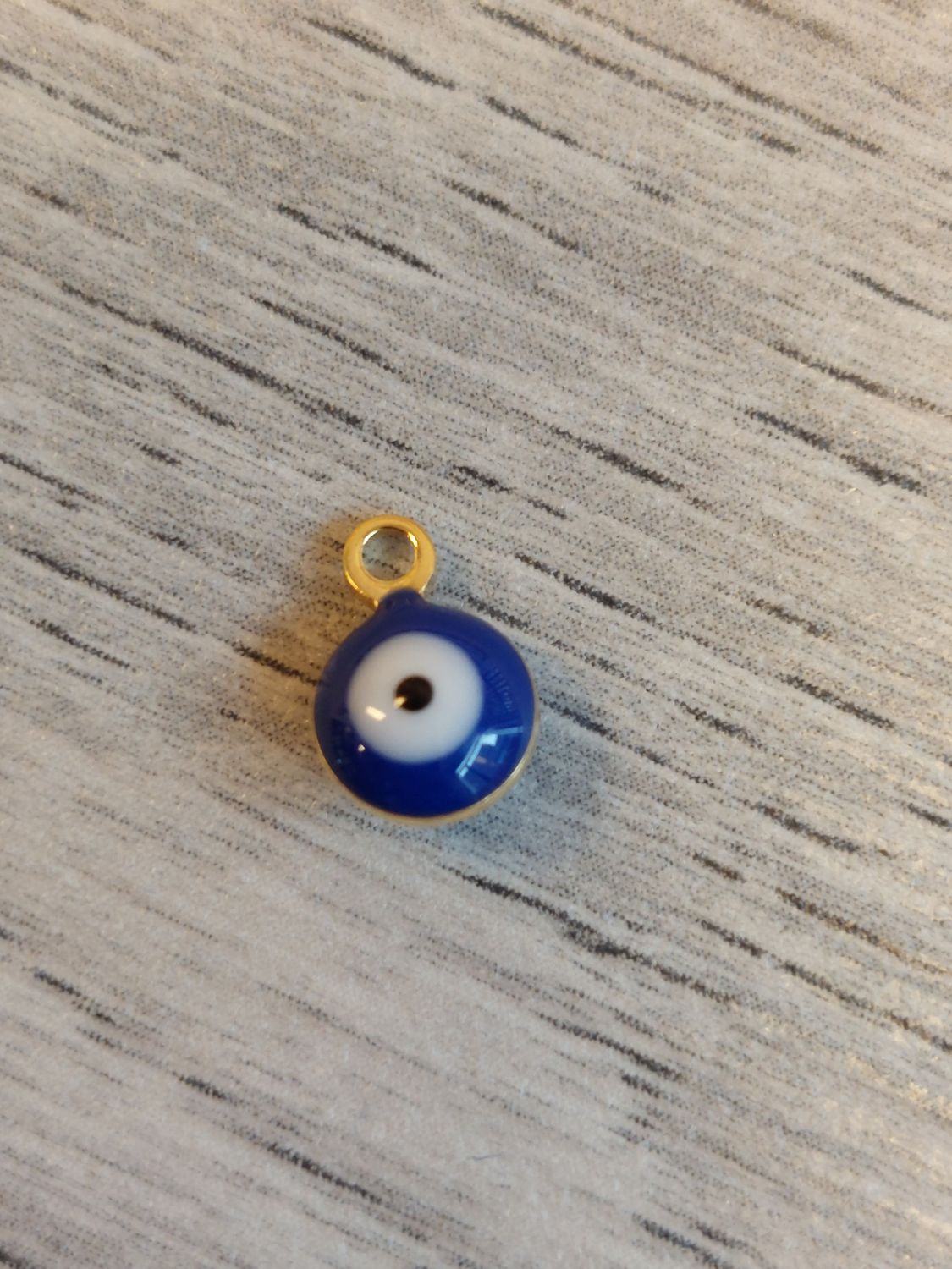 Bedel boos oog donker blauw