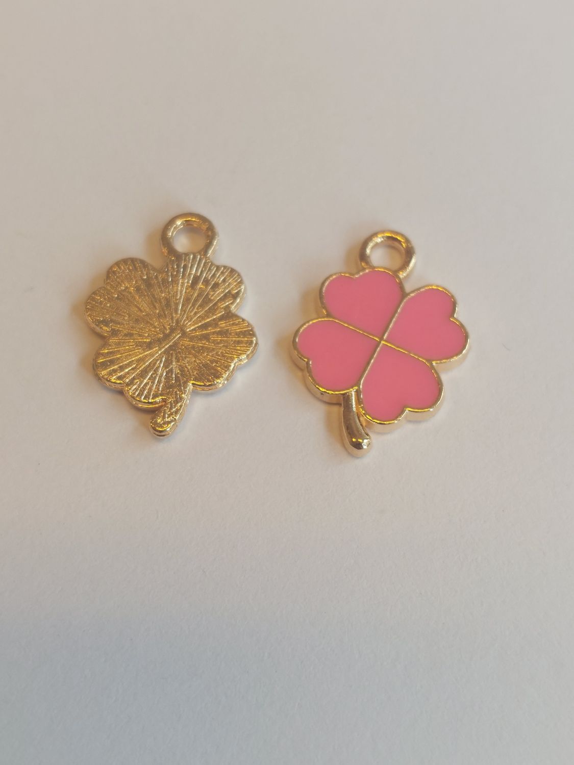 Bedel klaver donker roze