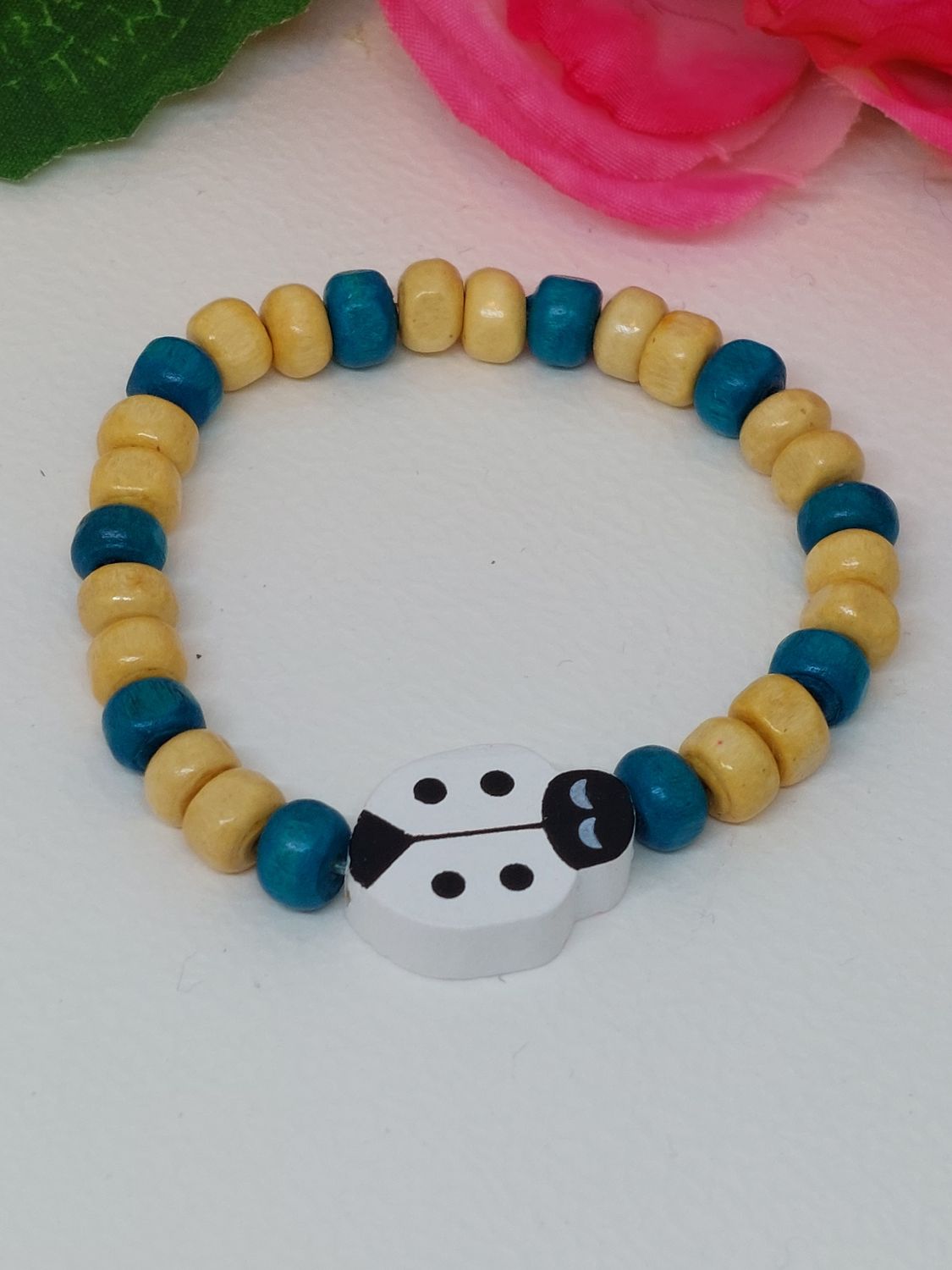 Lieveheersbeestje wit met blauw