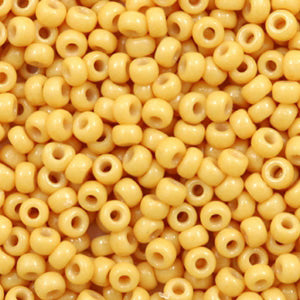 Miyuki rocailles Duracoat opaque banana yellow 8-4452 8/0 (3mm)