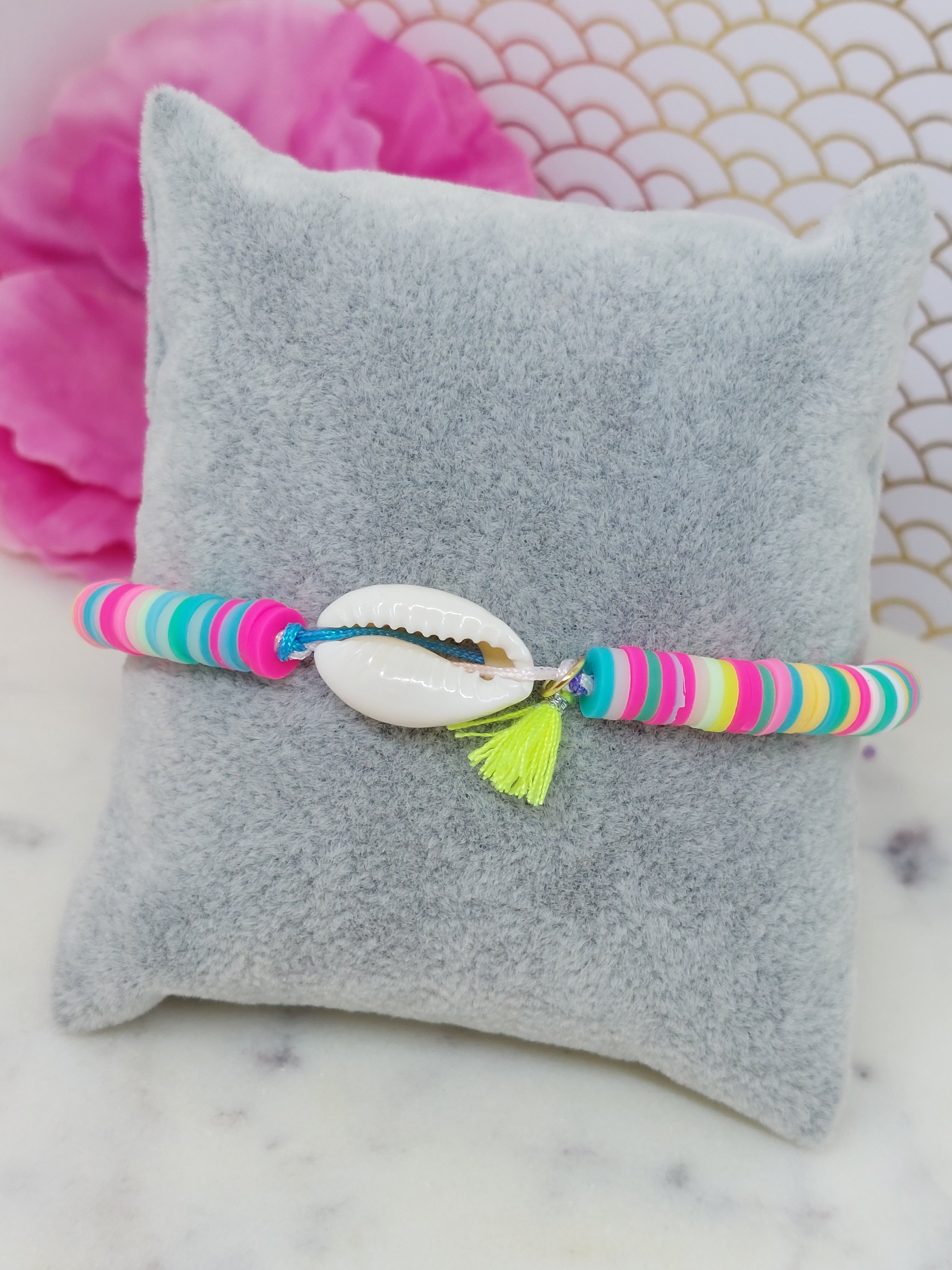 Schelp armbandje (neon geel)