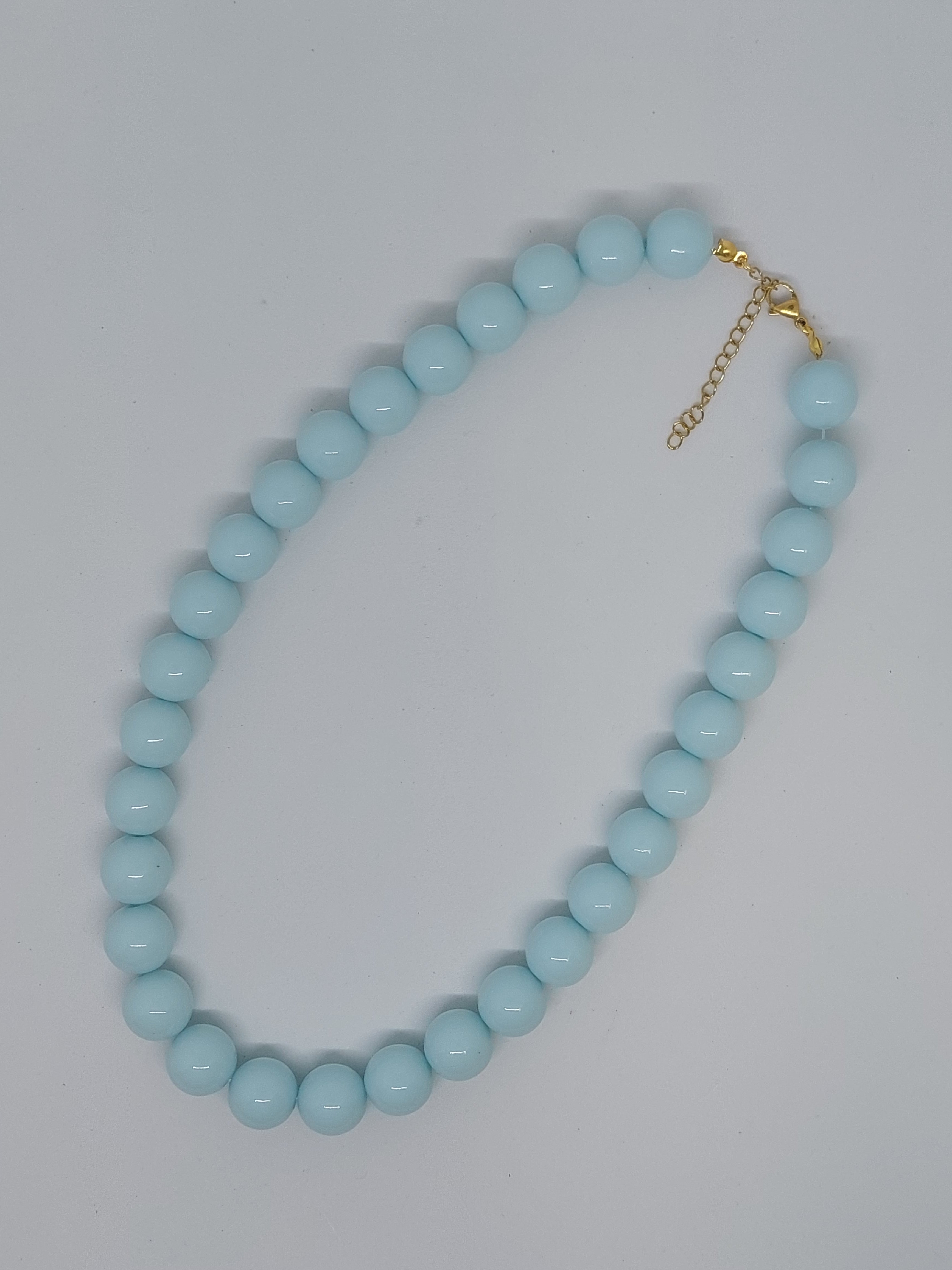 Kralenketting pastel blue