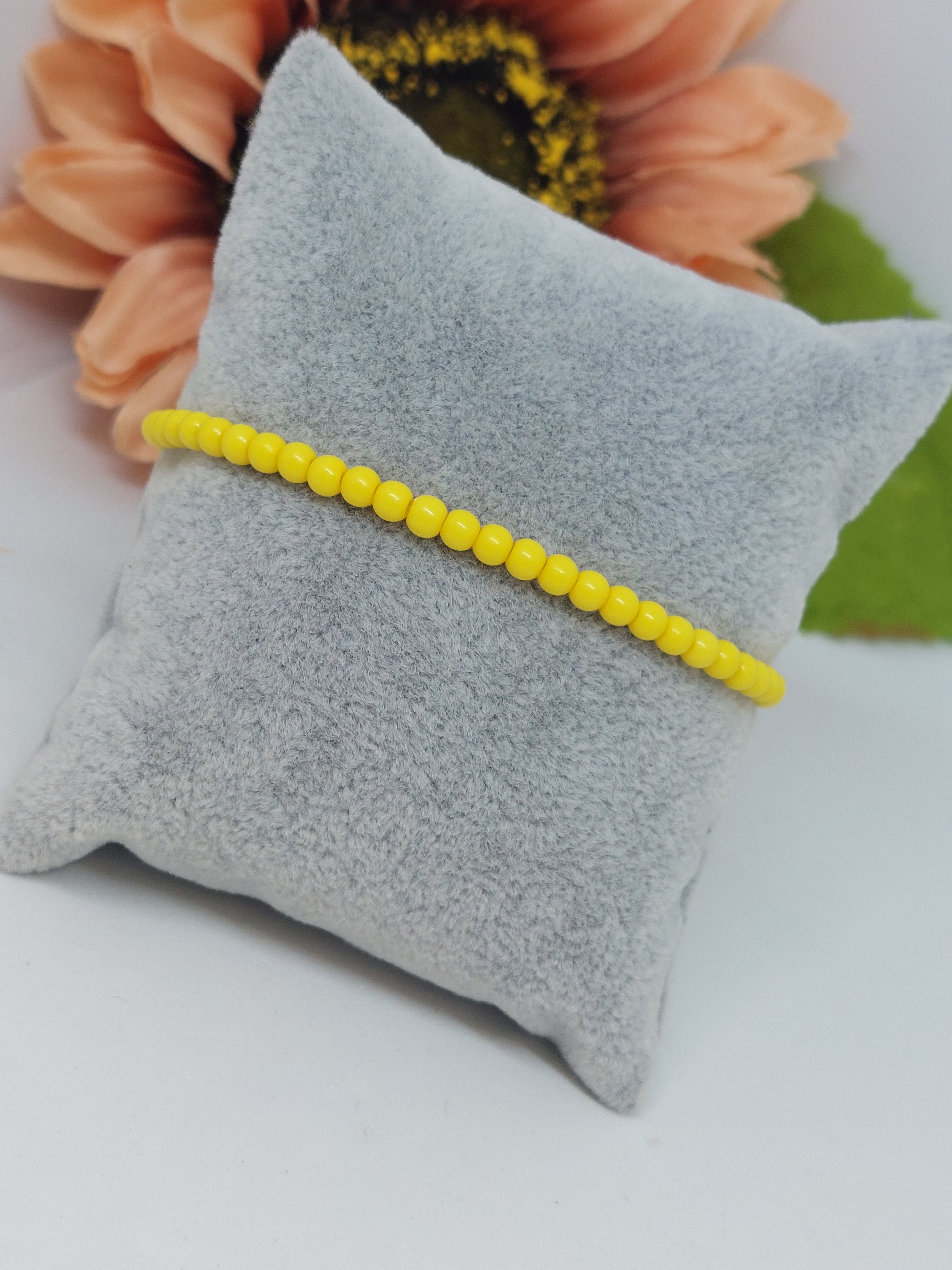 Kralen armband geel 4mm