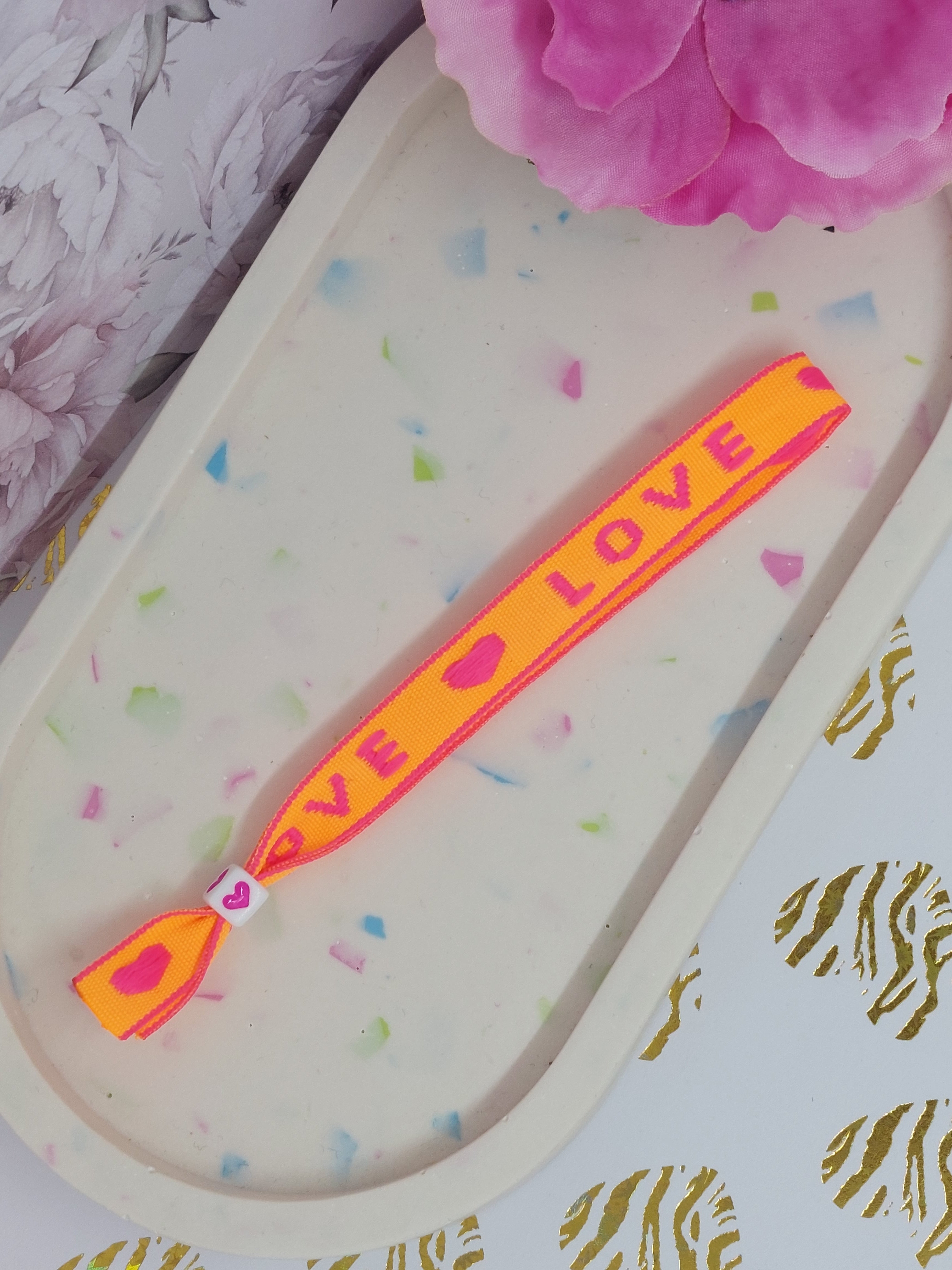 Lint armbandje "love"
