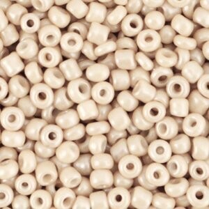 Rocailles Off white-beige 8/0 (3mm)