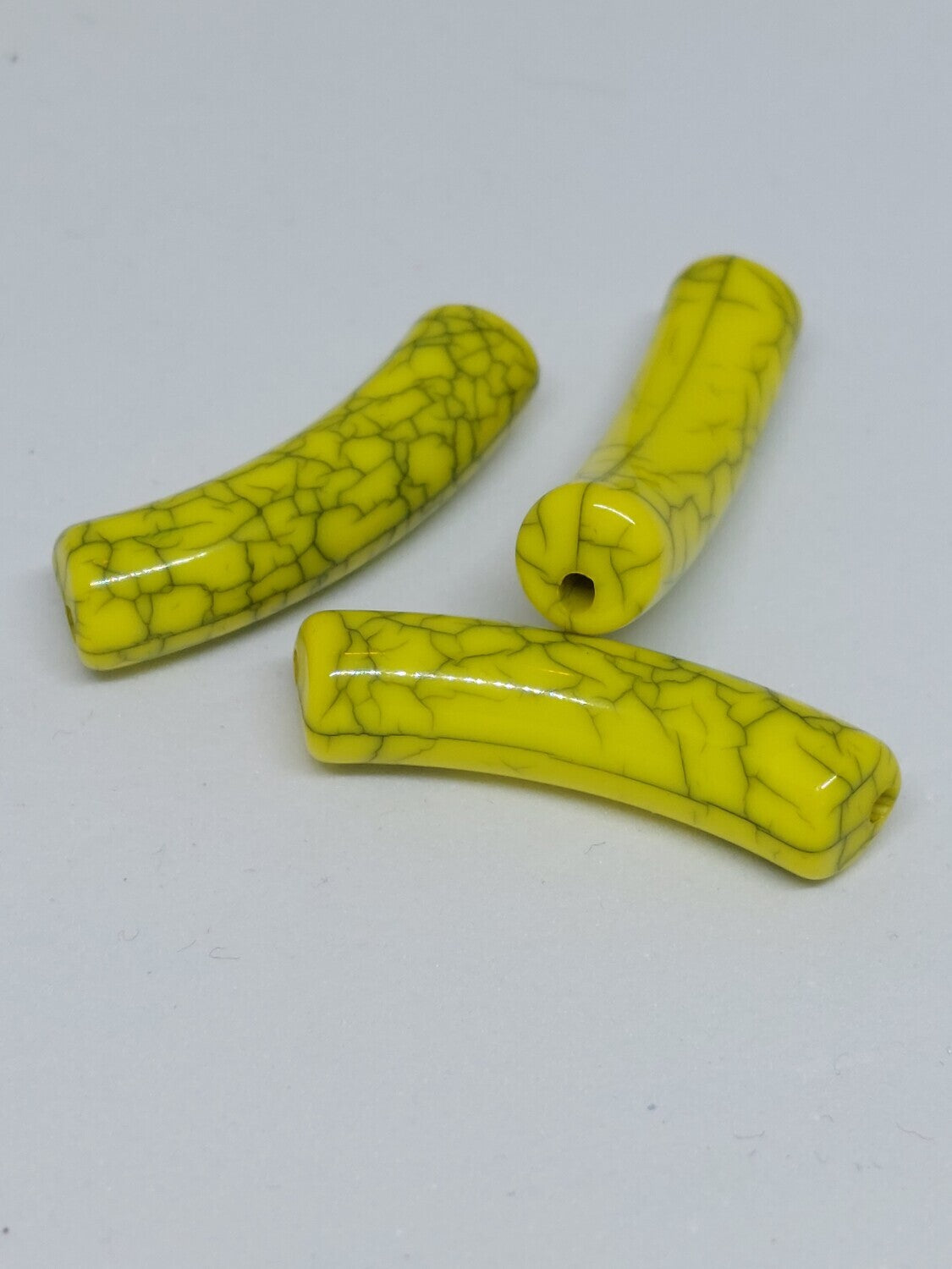 Tube kraal Crackle geel