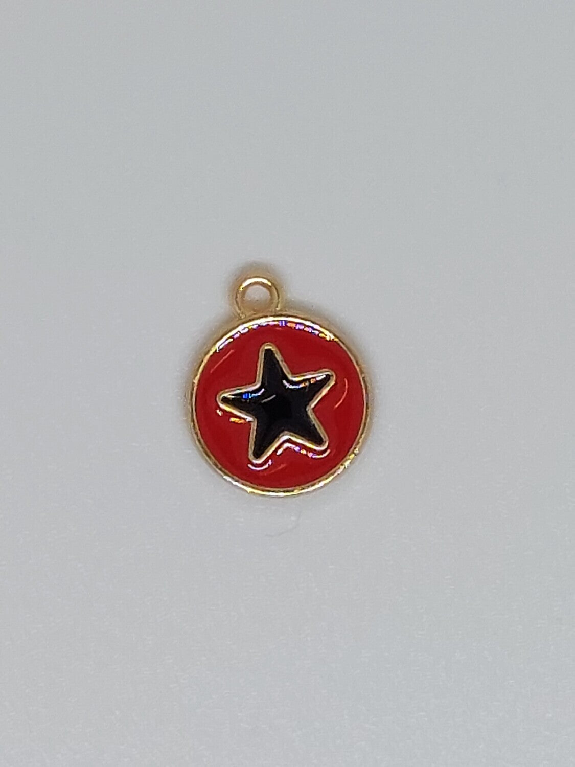 Bedel rond/ster rood/zwart